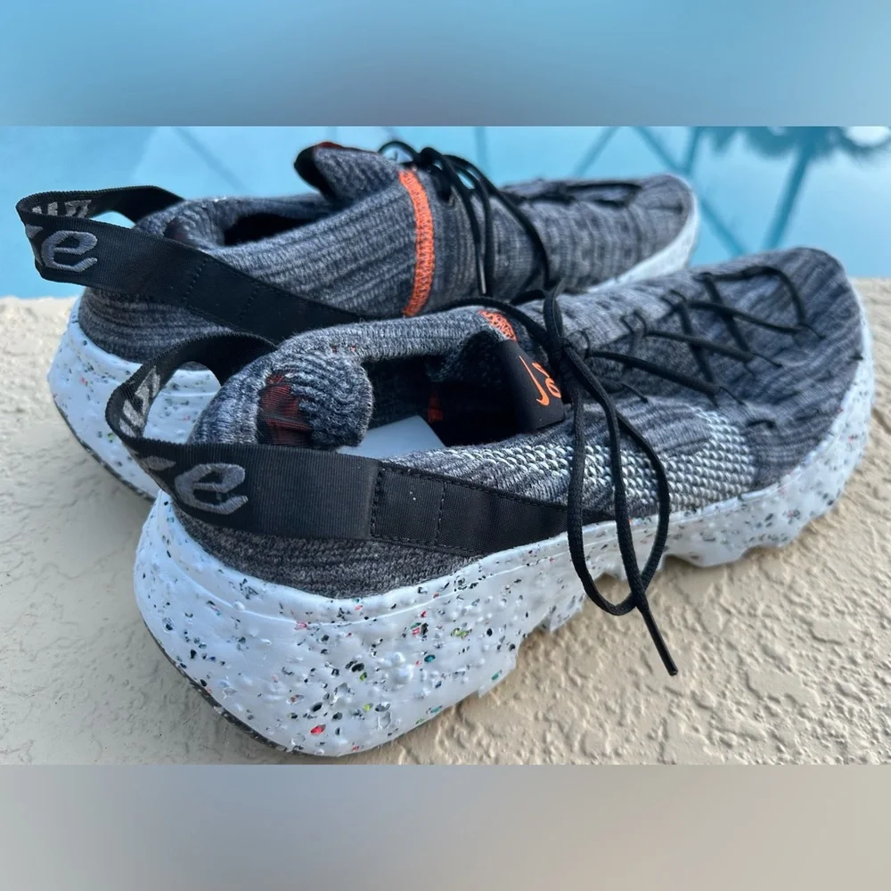Nike Space Hippie 04 CZ6398-002 Iron Grey/Dust Black Running Shoes Size 13 VGC - Picture 4 of 14